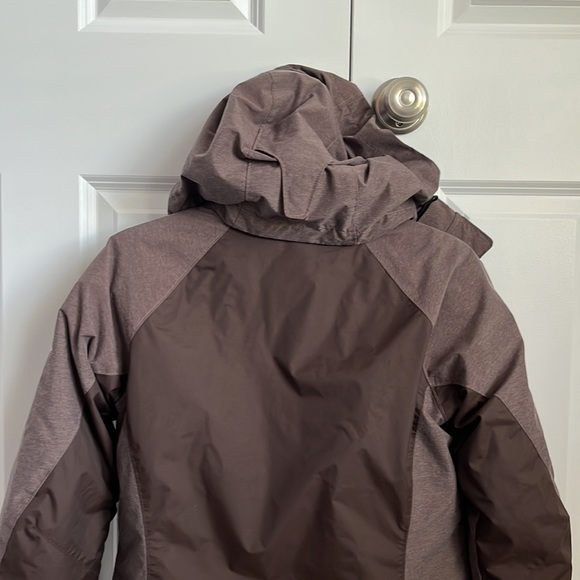 Double Shelled Interchangeable Brown Columbia Jacket - Picture 6 of 12